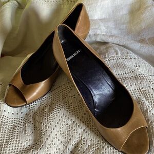 Pierre Hardy Open Toe Wedge Heel Tan Leather Size 37 US 7